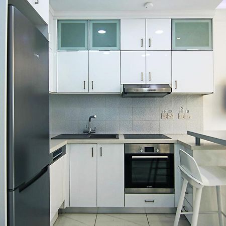 דירות Paphos Phaedrus Living: Seaside Luxury Flat Lighthouse 66 מראה חיצוני תמונה